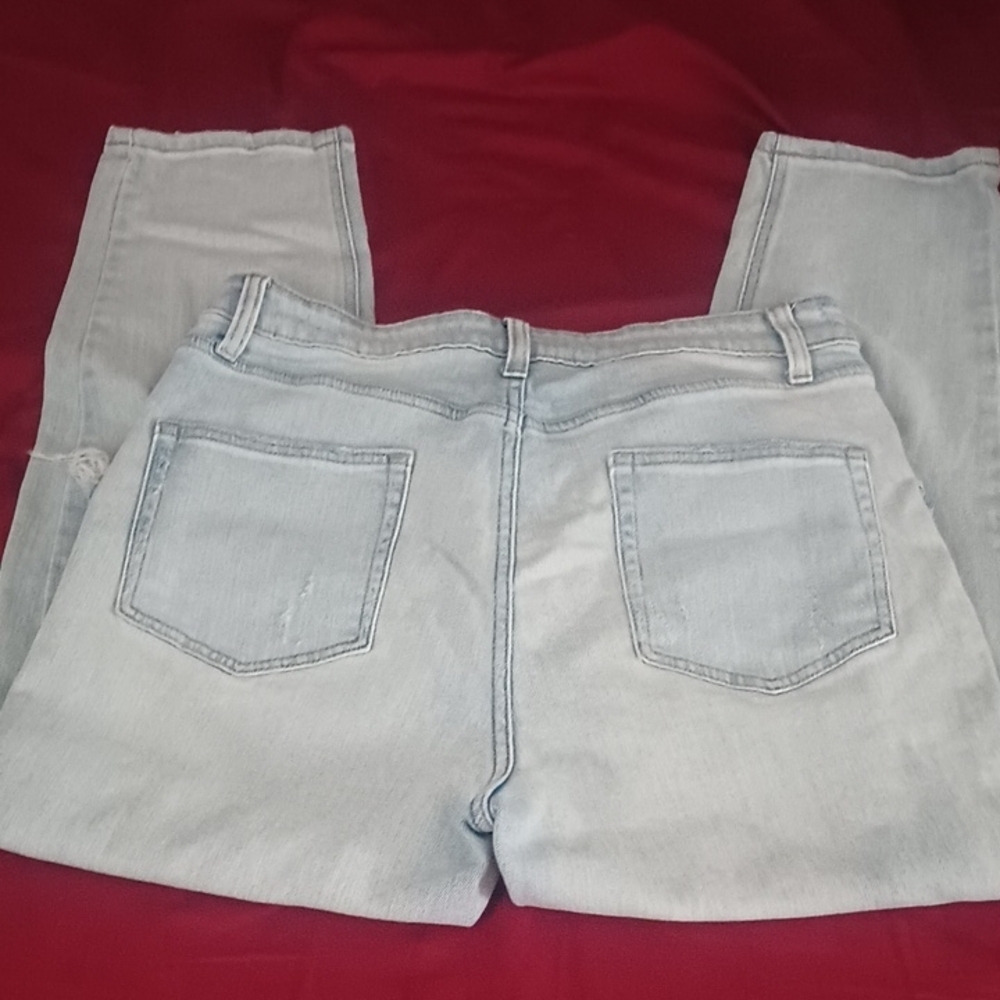 Wild Fable Blue Distressed Skinny Jeans Size 12 High Rise Mom Jeans Like New 👖 - Picture 8 of 10